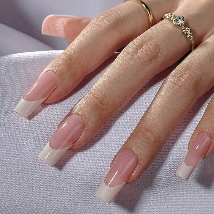 Modern French Tip Press-On Nails Kalsten