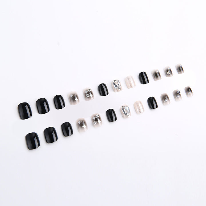 Press-On Nail Art