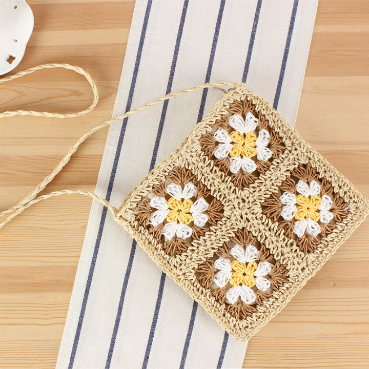 Hand-knotted shoulder bag in floral design Kalsten