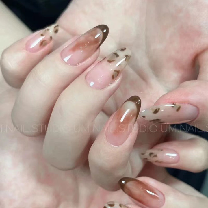 Artistic Acrylic Nail Set with Unique Animal Print