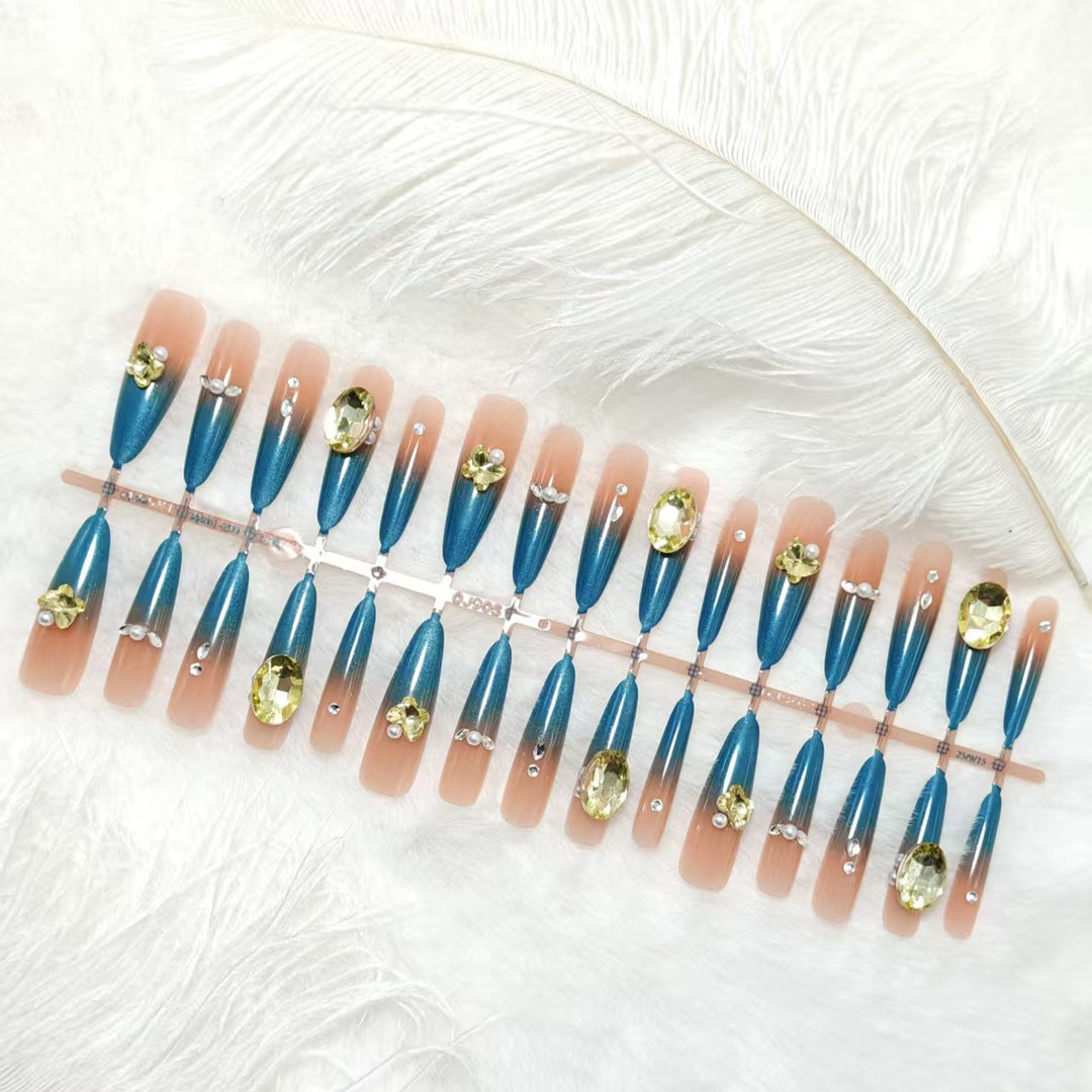 Artificial Nails in Elegant Stiletto Style with Sparkling Accents Kalsten