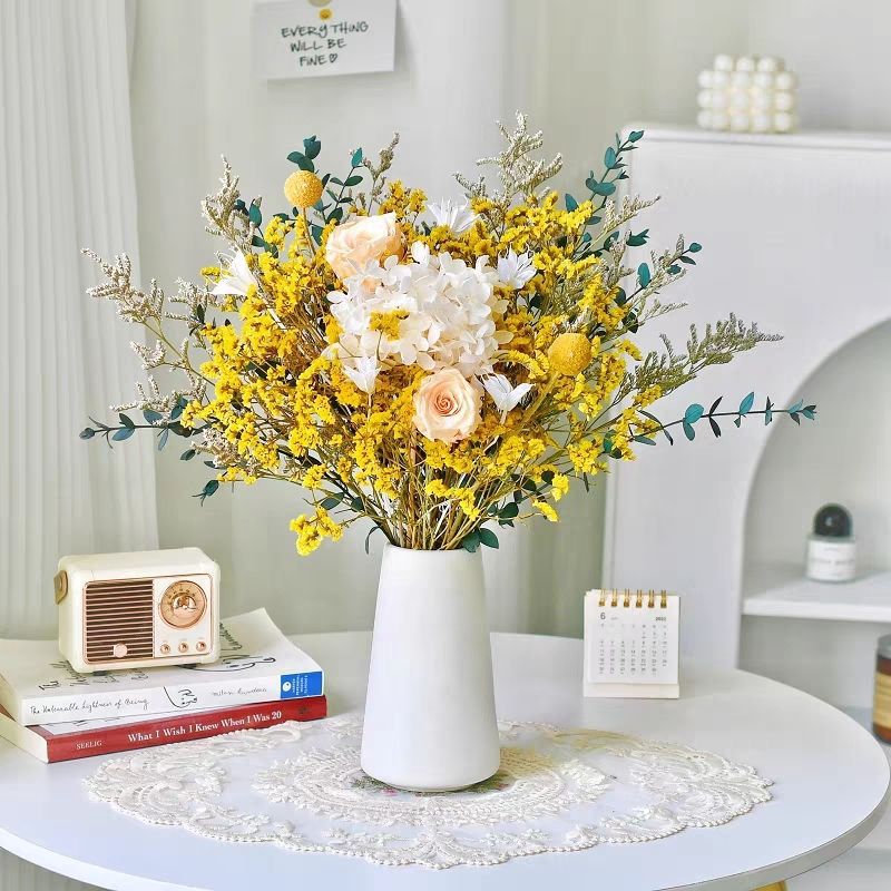 Dried Floral Décor Arrangement