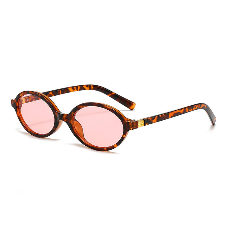 Women's fashionable oval glasses with golden accents Kalsten