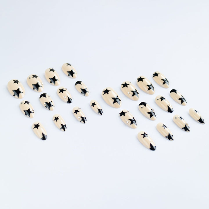 Glamorous Star Shaped Nail Art