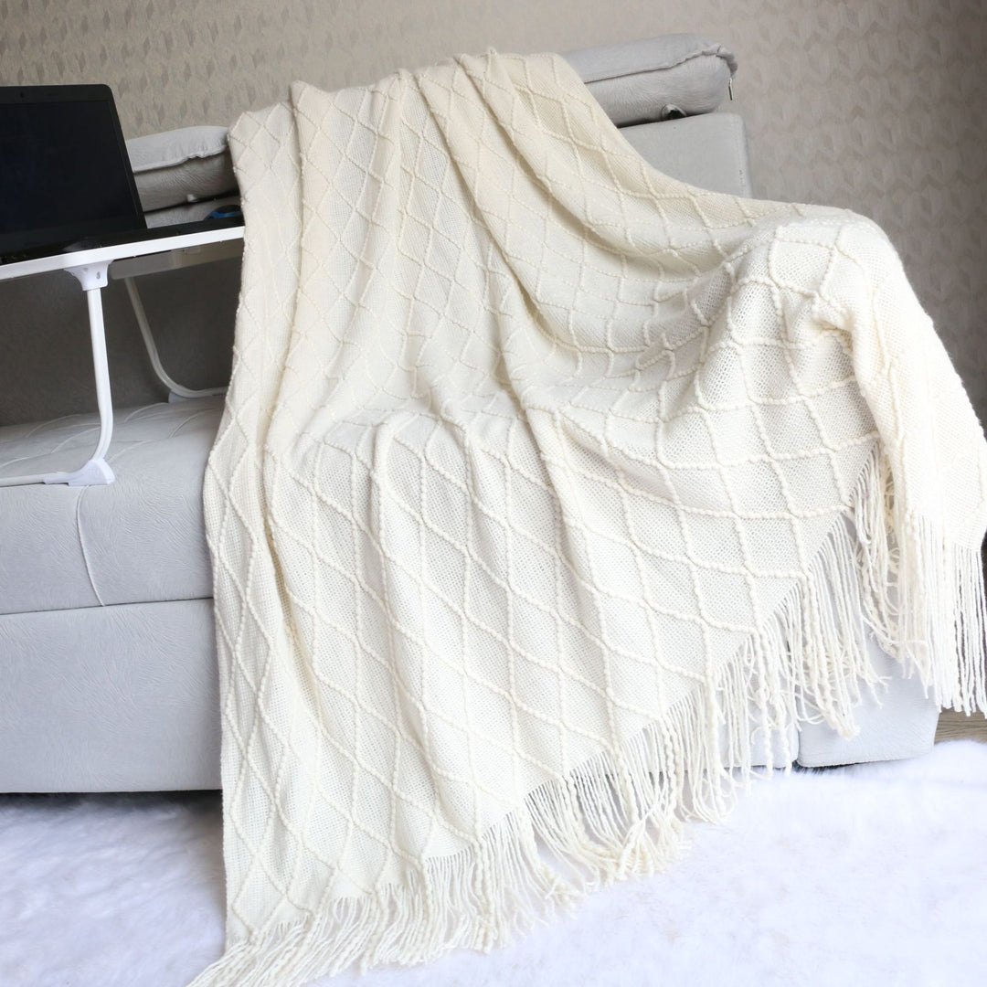 Luxury Textured Knit Throw Blanket Kalsten
