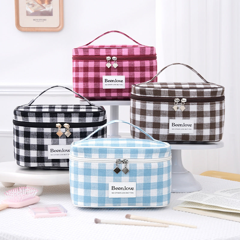 Stylish Checkered Makeup Case Kalsten