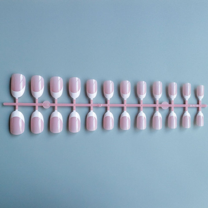 Elegant French Tip Acrylic Nail Art Set