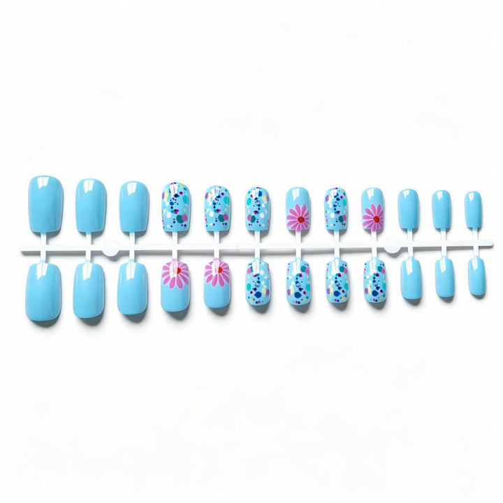 Floral Decorated Nail Art Kit