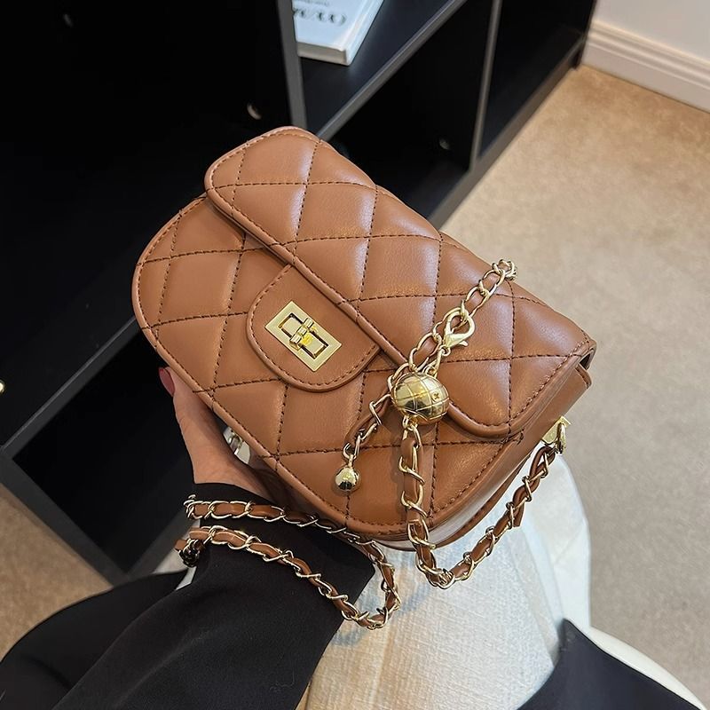 Quilted Chain-Strap Shoulder Bag Kalsten