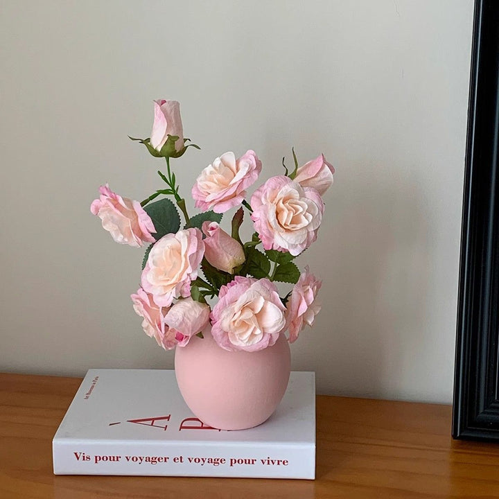 Elegant Floral Display Arrangement for Home Decoration