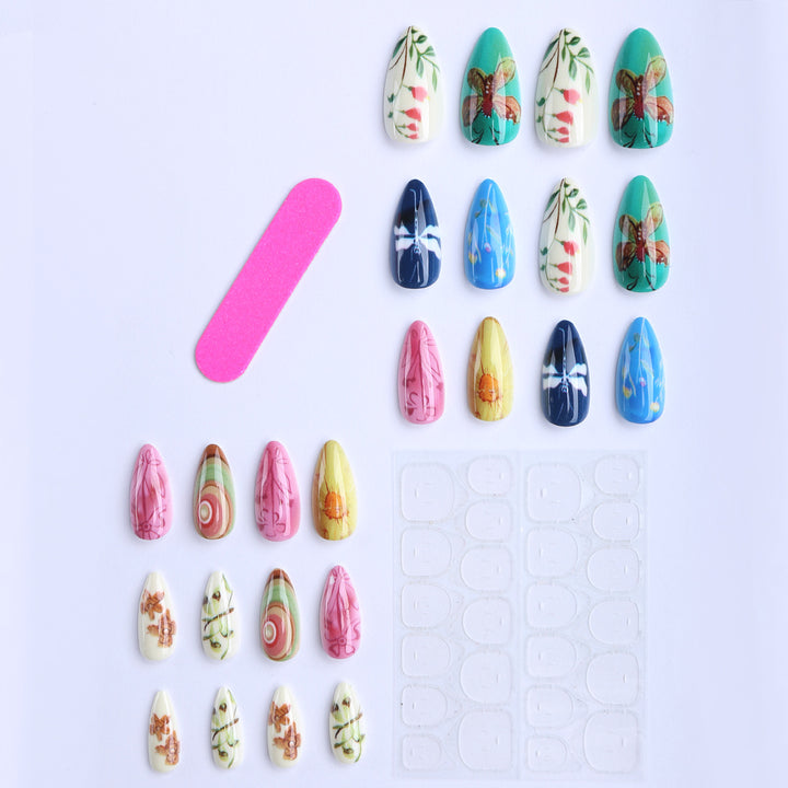 Creative artificial nails with botanical motifs Kalsten
