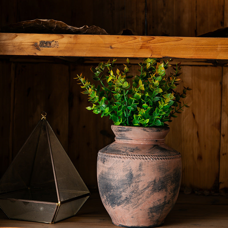 Handmade Clay Vase Kalsten