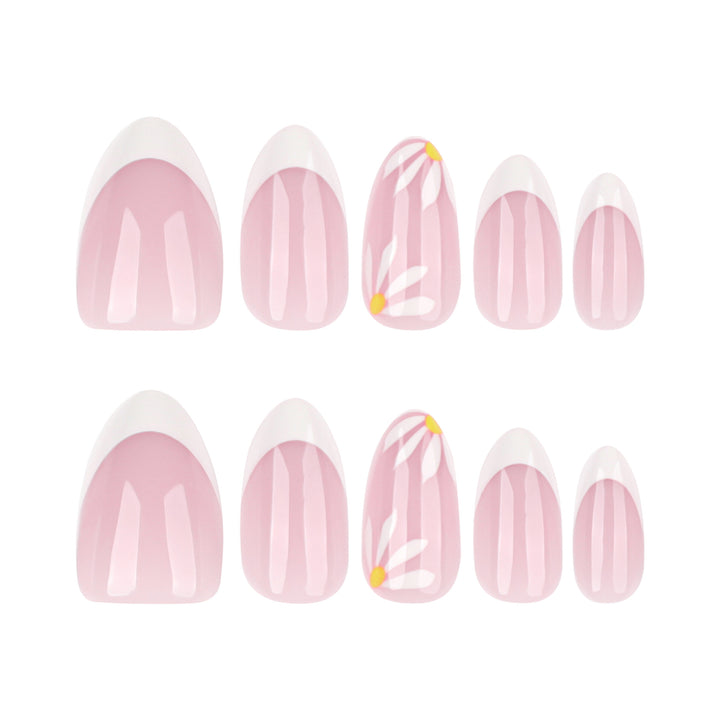 Elegant Nail Art with Floral Designs Kalsten