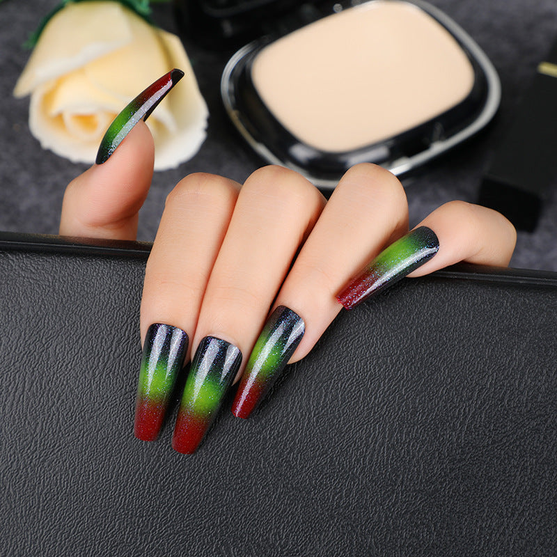 Glamorous artificial nails with gradient Kalsten