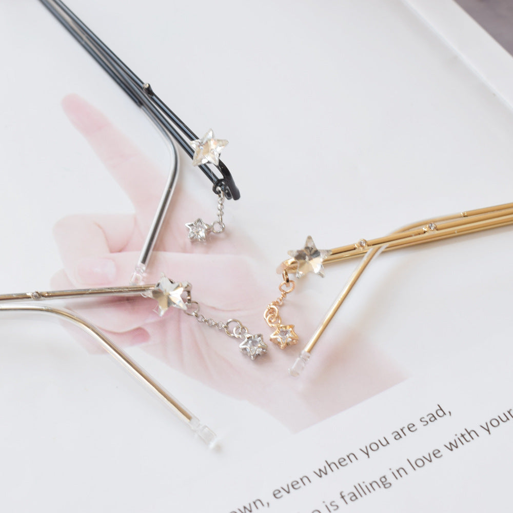 Star-Embellished Eyewear Chain Kalsten