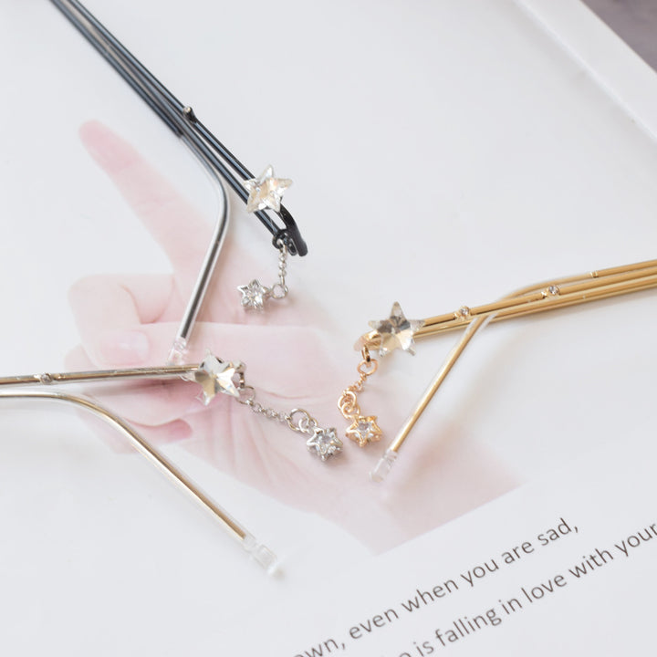 Star-Embellished Eyewear Chain Kalsten