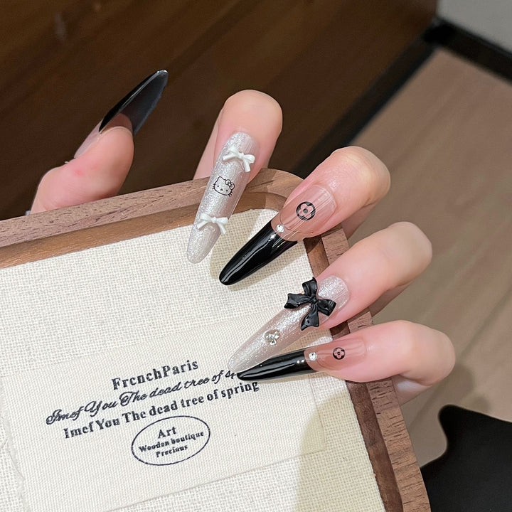 Creative Theme Press-On Nail Art Kalsten
