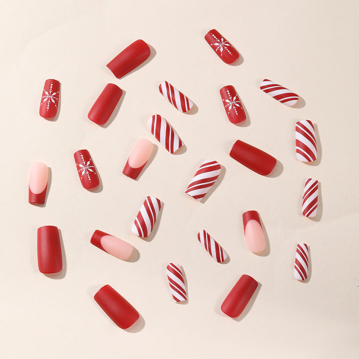 Festive Winter-Themed Nail Art Extensions Kalsten