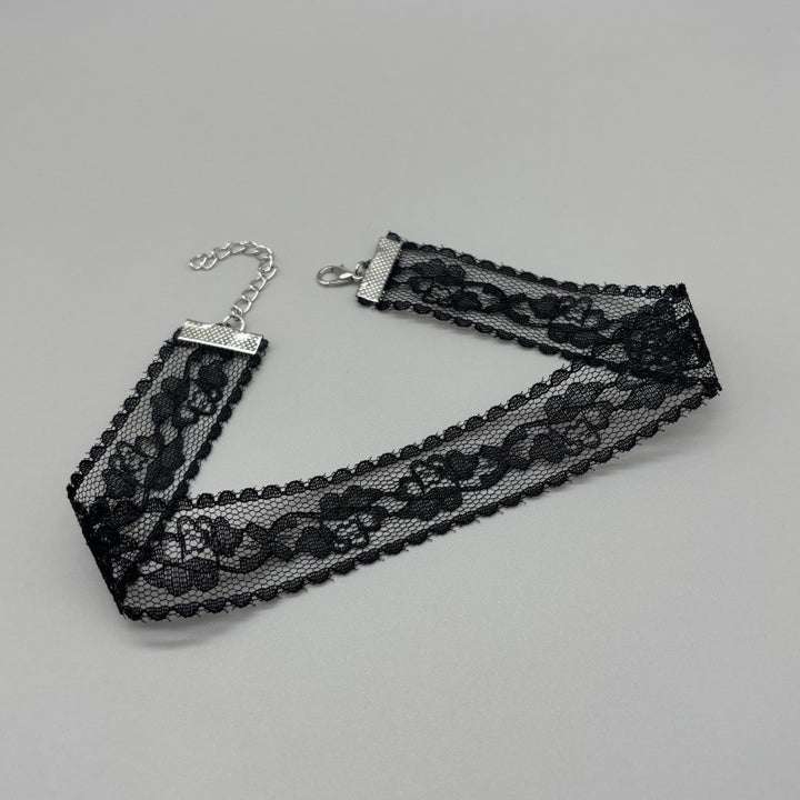 Elegant Lace Choker Kalsten