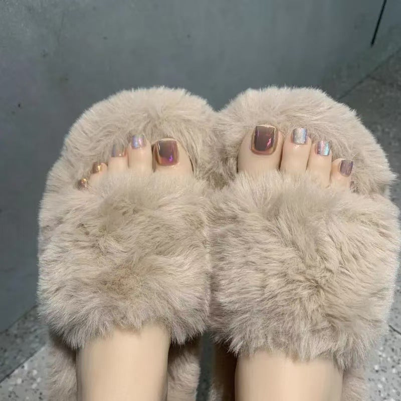 Cozy Faux Fur Slippers Kalsten