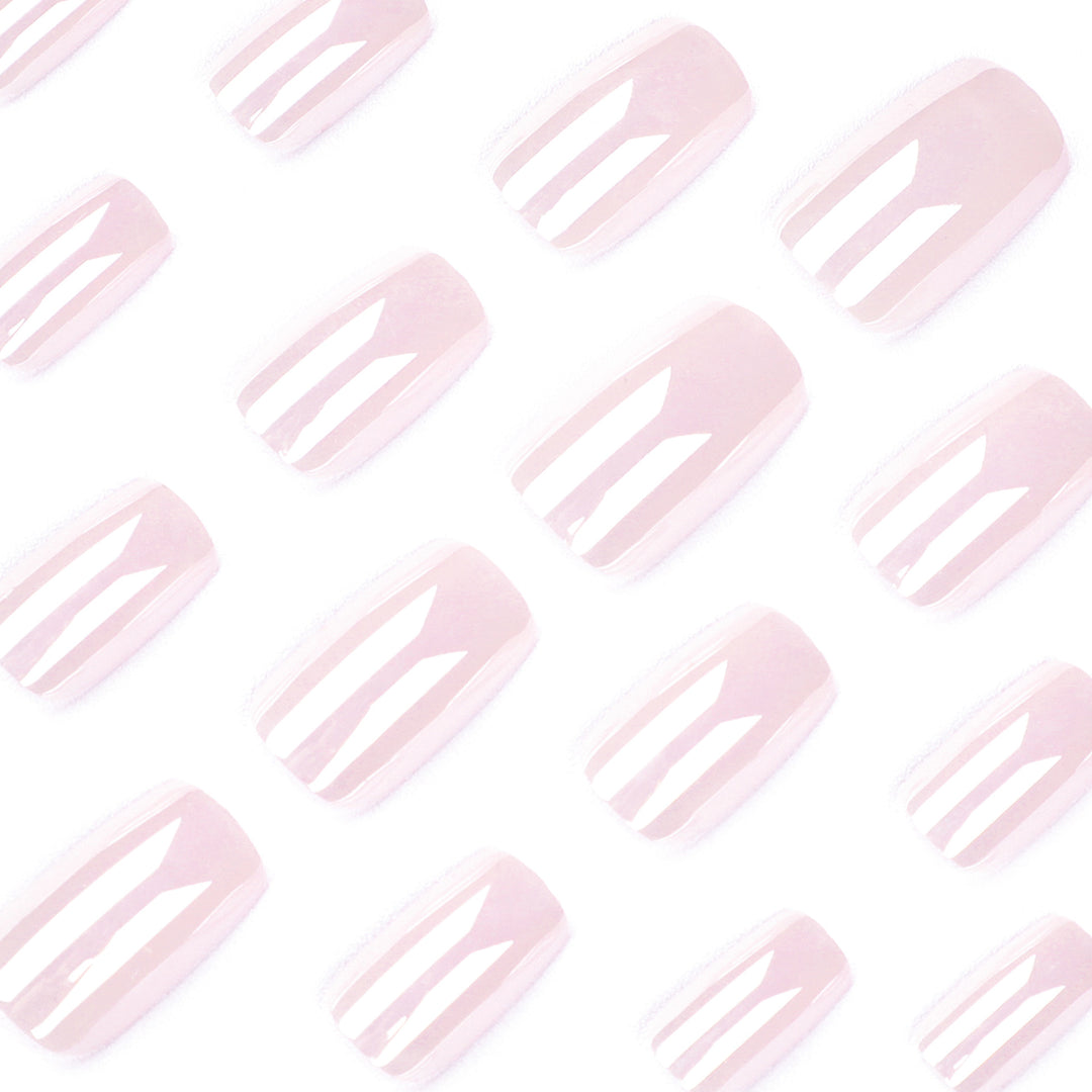 Artful Nail Art with High-Gloss Finish Kalsten