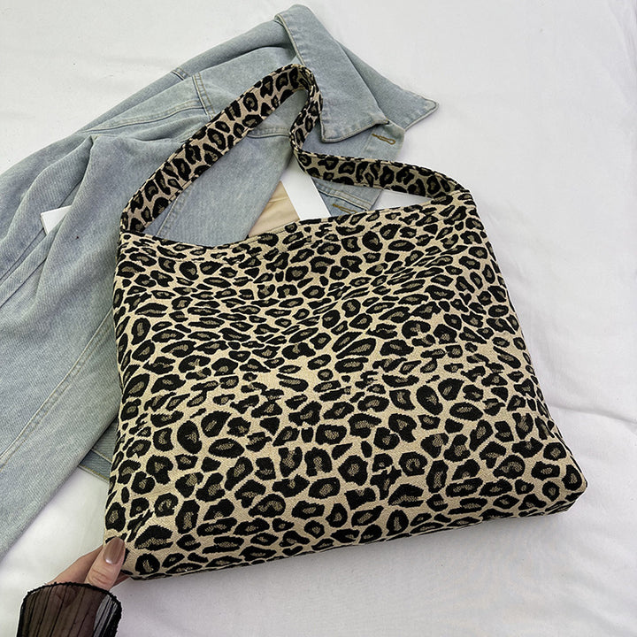 Stylish Leopard Print Shoulder Bag