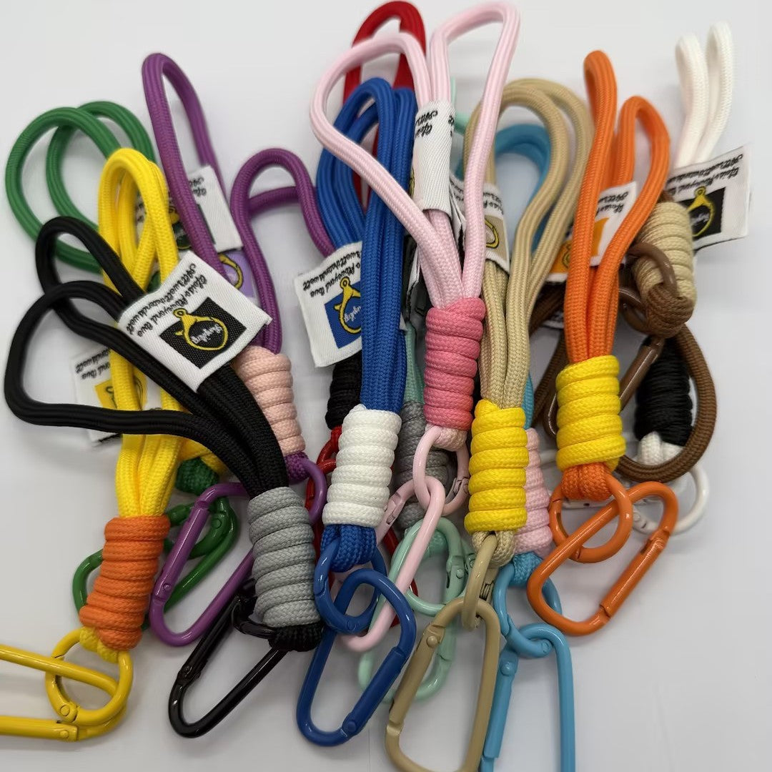 Versatile Paracord Keychain Clip Kalsten