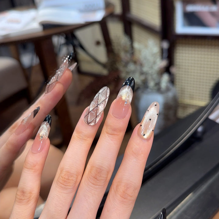 Glamorous Press-On Nail Set Kalsten