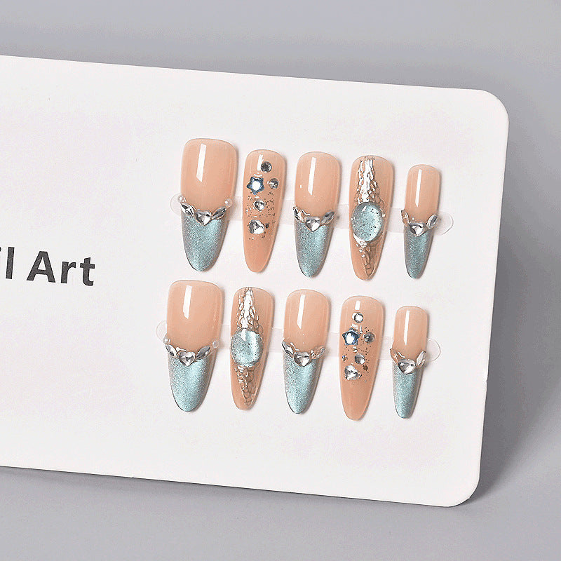 Glamorous Heart-Themed Press-On Nail Set Kalsten