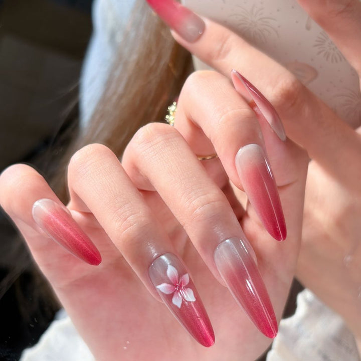 Artificial Nails in Stylish Ombre Design Kalsten