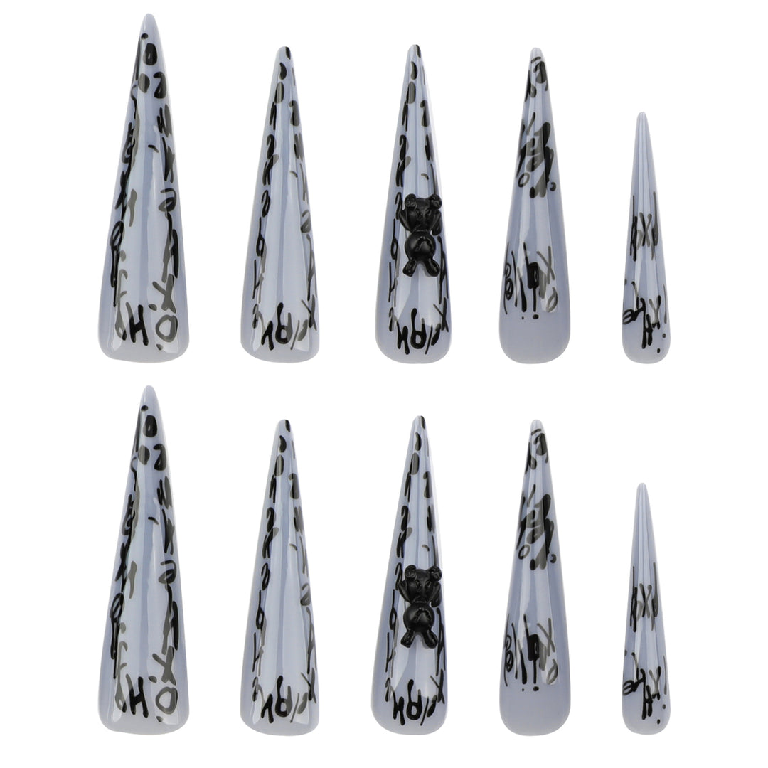 Glamorous long lace nails Kalsten