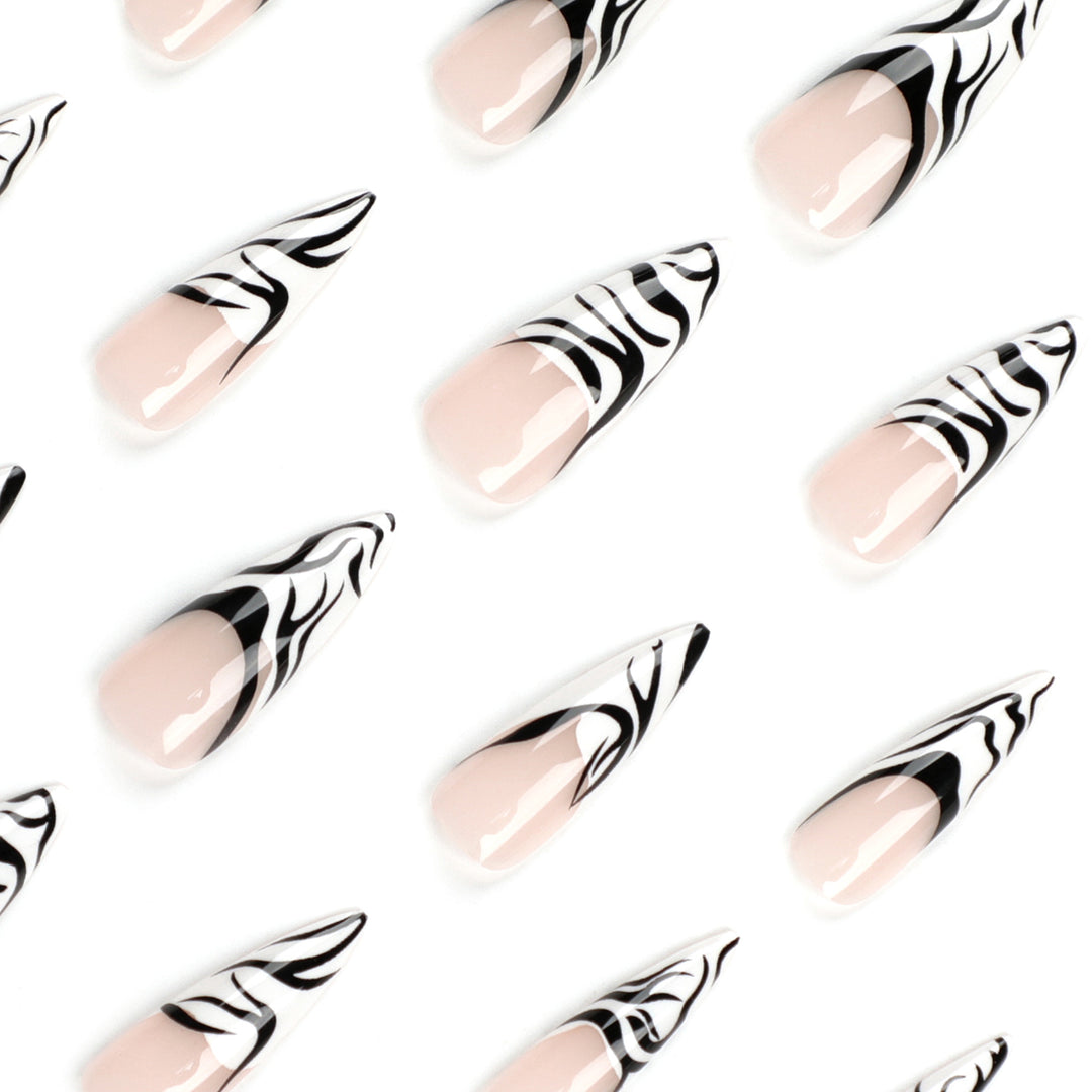 Artful Stiletto Nails Kalsten