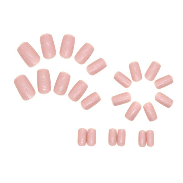 Artificial nails in elegant, natural style Kalsten