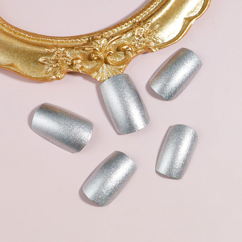 Shimmering Metallic Press-On Nail Set Kalsten