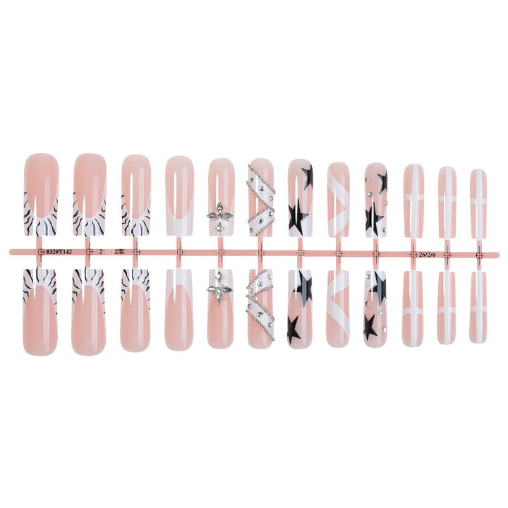 Nail art set with floral and modern designs Kalsten