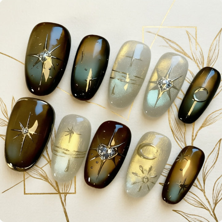 Glamorous artificial nails with sparkling star design Kalsten
