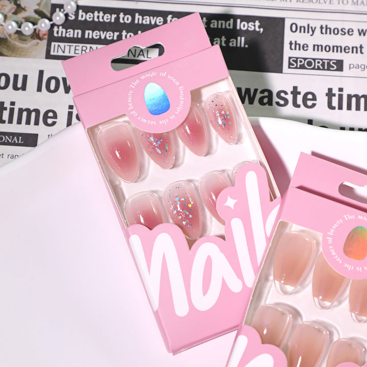Glittering nail extensions with elegant V-design Kalsten