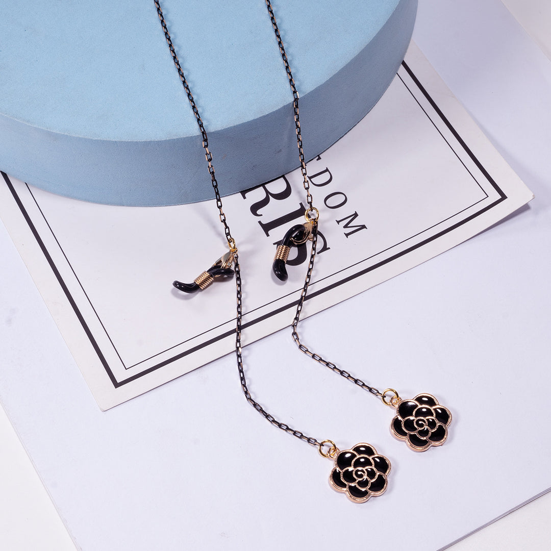 Elegant Eyewear Chain Holder Kalsten