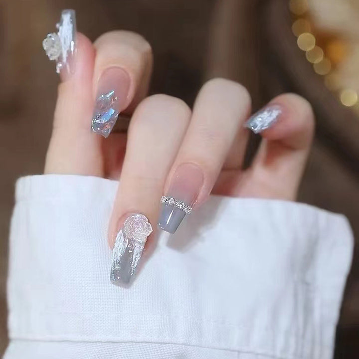 Glamorous designer nails Kalsten