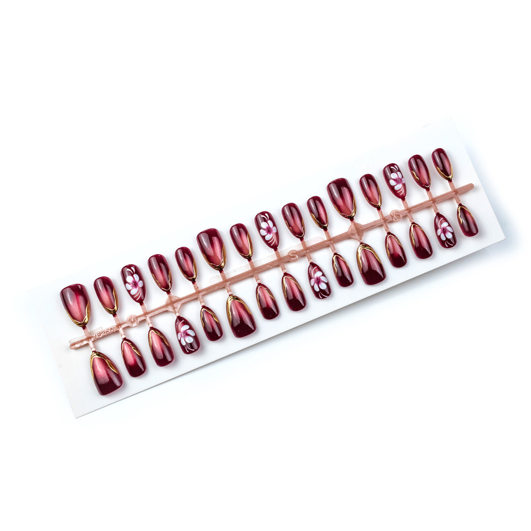 Elegant Floral-Accent Press-On Nail Set