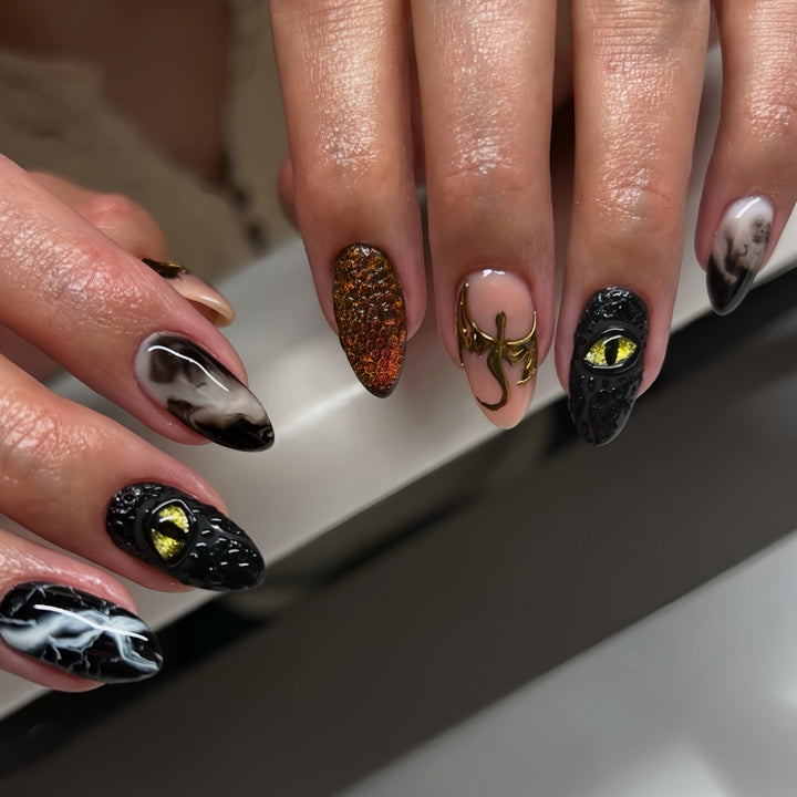 Artistic Themed Press-On Nail Art Kalsten