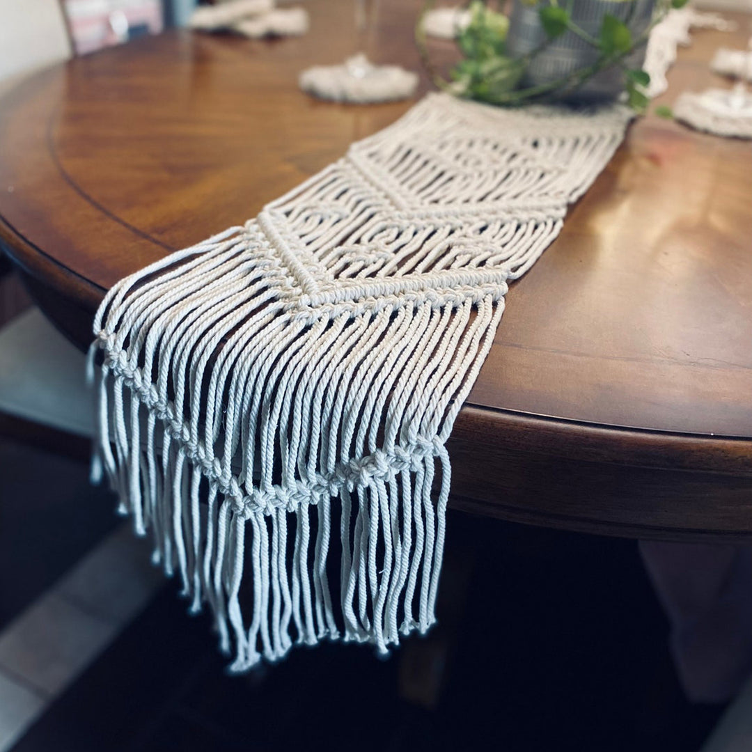 Decorative Macrame Table Runner Kalsten