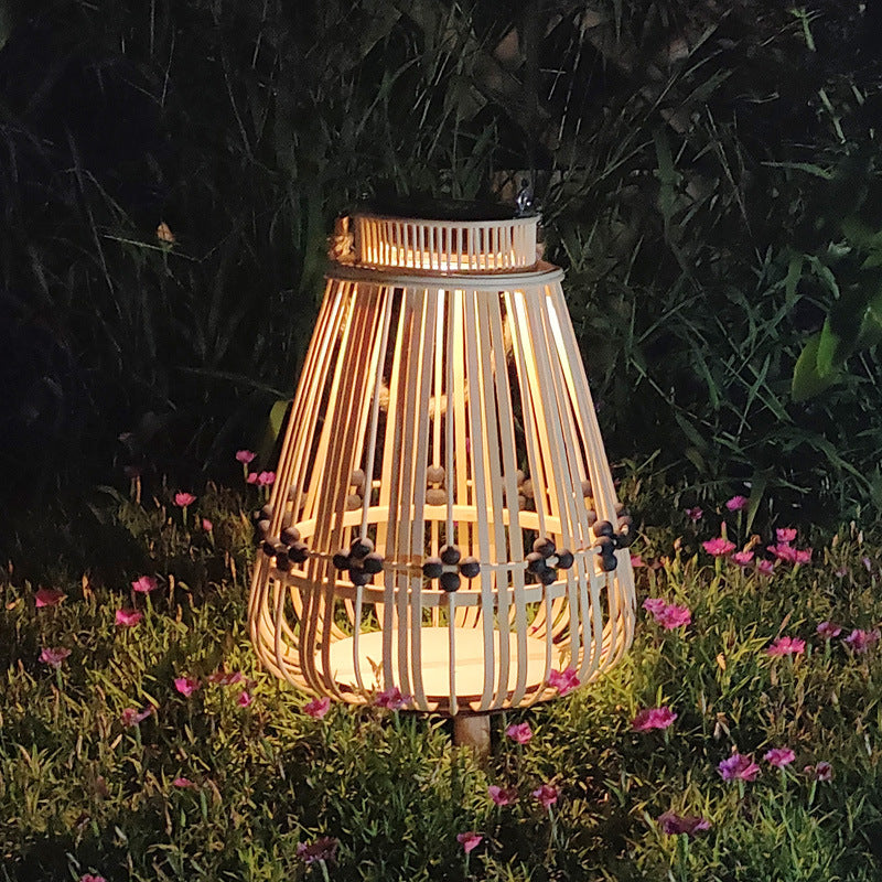 Handcrafted wooden lantern Kalsten