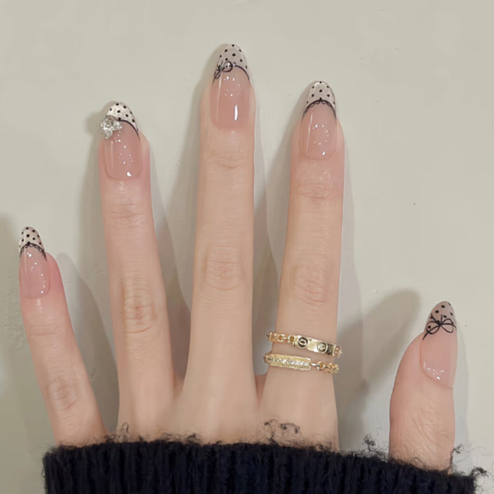 Elegant artificial nails with glitter and French design Kalsten
