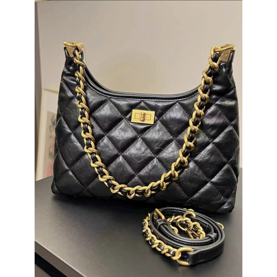 Elegant Quilted Shoulder Bag Kalsten