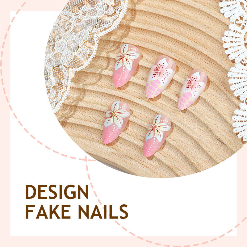 Artistic Nail Set with Floral Accents Kalsten