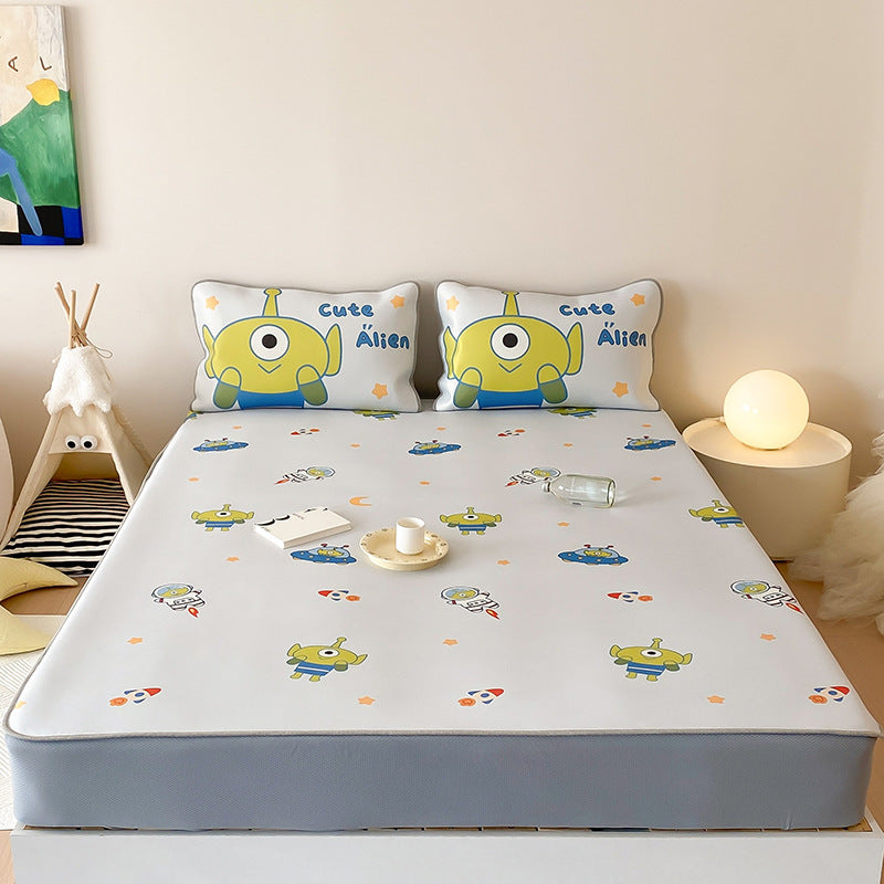 Kids Mattress Protector Topper with Non-Slip Bottom and Cute Bear Print