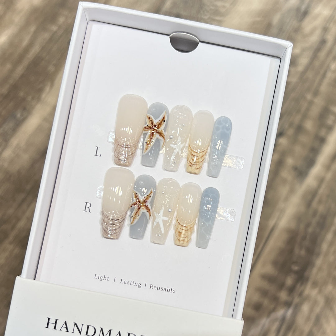 Handmade Coastal-Inspired Press-On Nail Set Kalsten