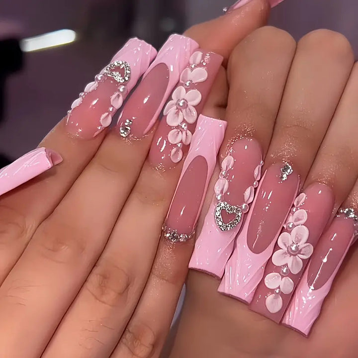 Decorative Floral Appliqué Press-On Nails Kalsten
