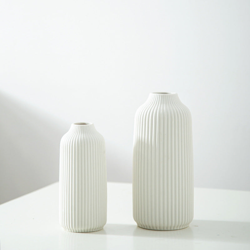 Elegant Ribbed Ceramic Decorative Vase Kalsten